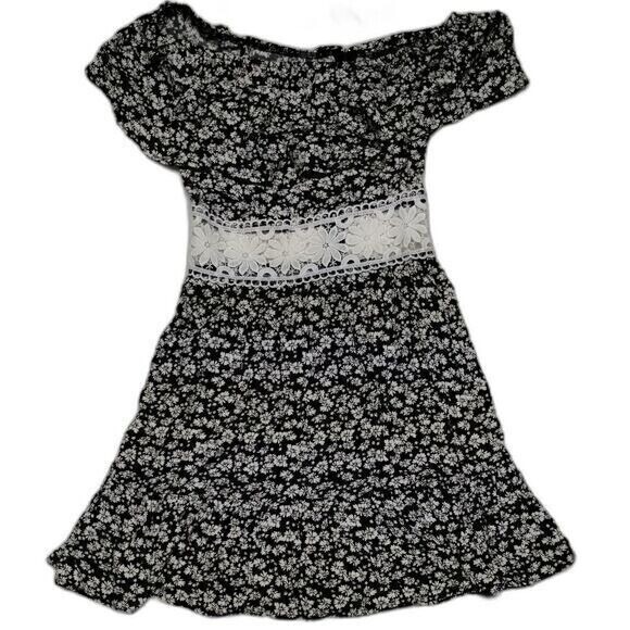 Rue21 Floral Mini Dress Off Shoulder Lace Trim Black‎ XS - Picture 1 of 8